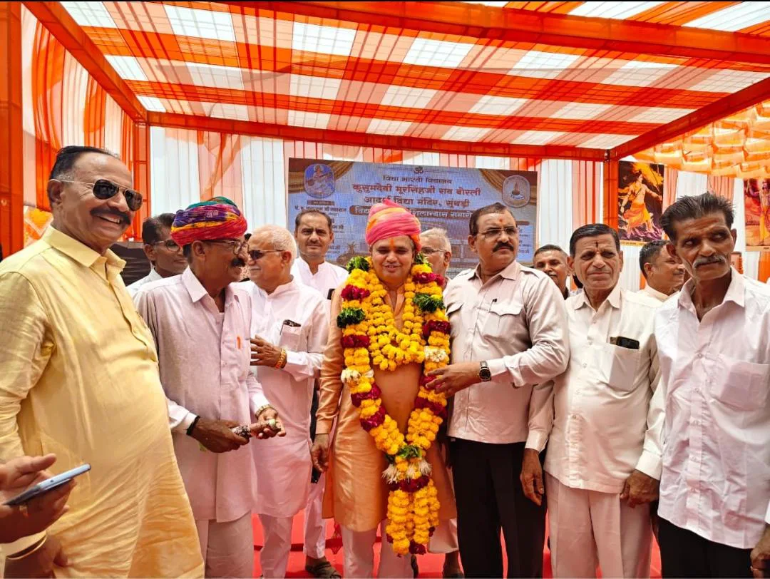 सुदूर नेहड़ क्षेत्र में शिक्षा की नई अलख: सूंथड़ी में 'आदर्श विद्या मंदिर' के भव्य भवन का शिलान्यास, उमड़ा जनसैलाब – फोटो 6