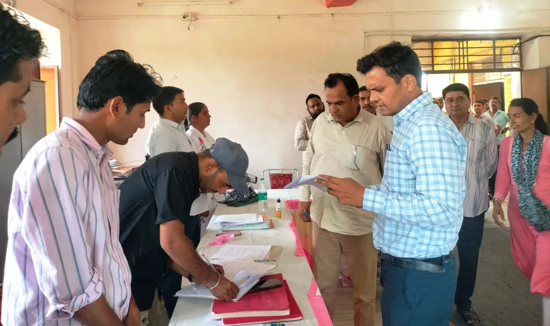 पं. दीनदयाल उपाध्याय अंत्योदय संबल पखवाड़ा, 25 पंचायतों में लगे शिविर, सैकड़ों ग्रामीणों को मिली राहत – फोटो 2