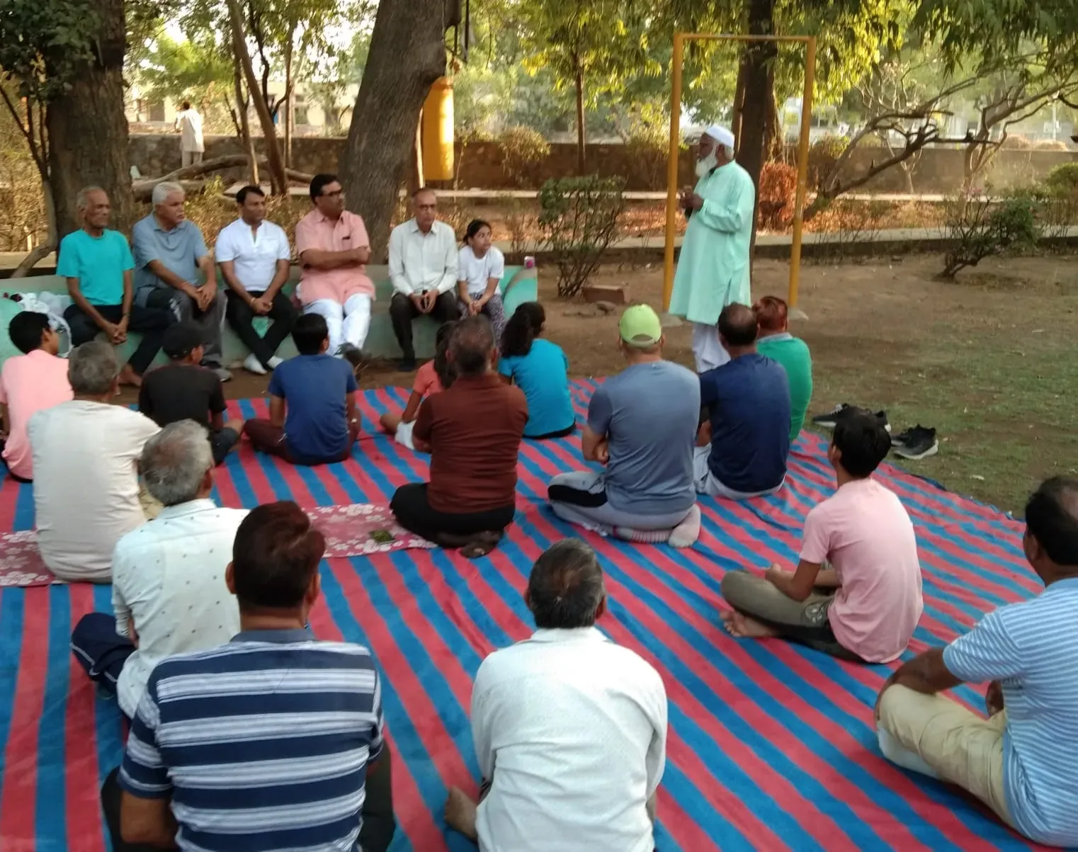 वरिष्ठ एवं युवा नागरिक विकास समिति सिरोही की ओर से पर्यावरण दिवस मनाया, ’’ओनली वन अर्थ’’ के थीम वाक्य को अपनाया