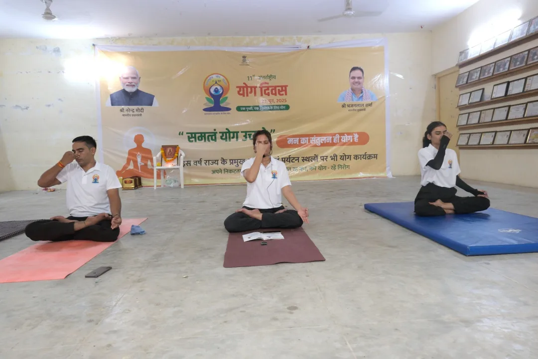 ‘‘एक पृथ्वी, एक स्वास्थ्य के लिए योग’’ की थीम पर मनाया 11वाँ अंतर्राष्ट्रीय योग दिवस