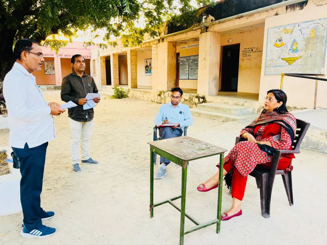 त्रुटिरहित एवं सुदृढ़ मतदाता सूचियों के निर्माण में सभी भागीदारी निभाएं-संभागीय आयुक्त