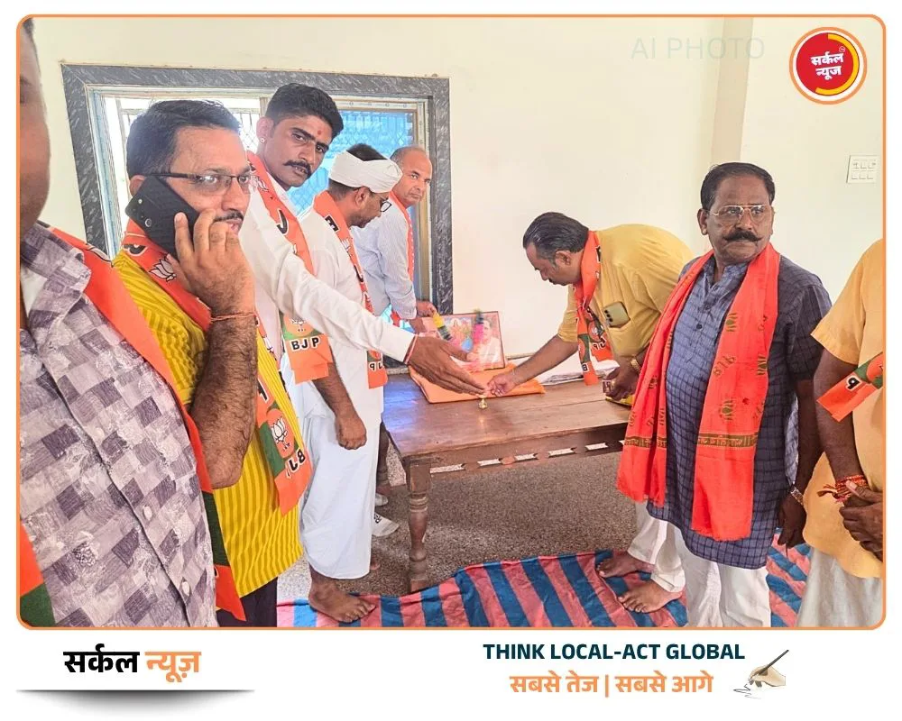 पुनासा में गूंजा जयकारा: रमेश सोनी के सम्मान में उमड़ा भाजपाइयों का सैलाब – फोटो 2