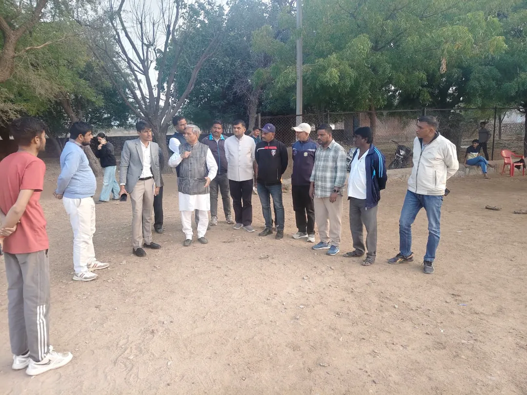 जालोर स्टेडियम का बदलेगा स्वरूप: अंतरराष्ट्रीय मानकों पर बनेगा सिंथेटिक ट्रैक, मुख्य सचेतक जोगेश्वर गर्ग ने टीम के साथ किया निरीक्षण
