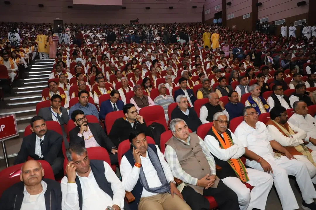 अस्पताल चिकित्सा का मंदिर है और उनकी सेवा करना डॉक्टरों की जिम्मेदारी : डॉ मांडविया – फोटो 3