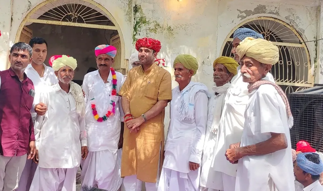 सरनाऊ के पूर गांव में विभिन्न समाजों के लोगों ने कांग्रेस को दिया समर्थन