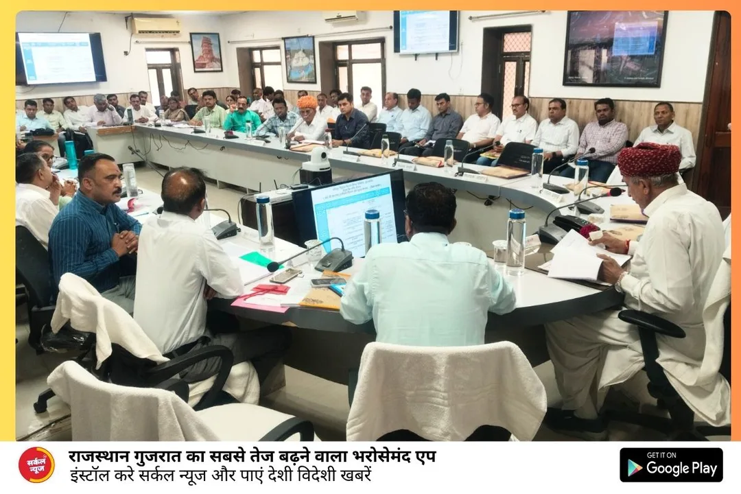 कार्य के प्रति लापरवाही बरतने वाली फर्मों के विरूद्ध हो नियमानुसार कार्यवाही-सांसद लुम्बाराम चौधरी