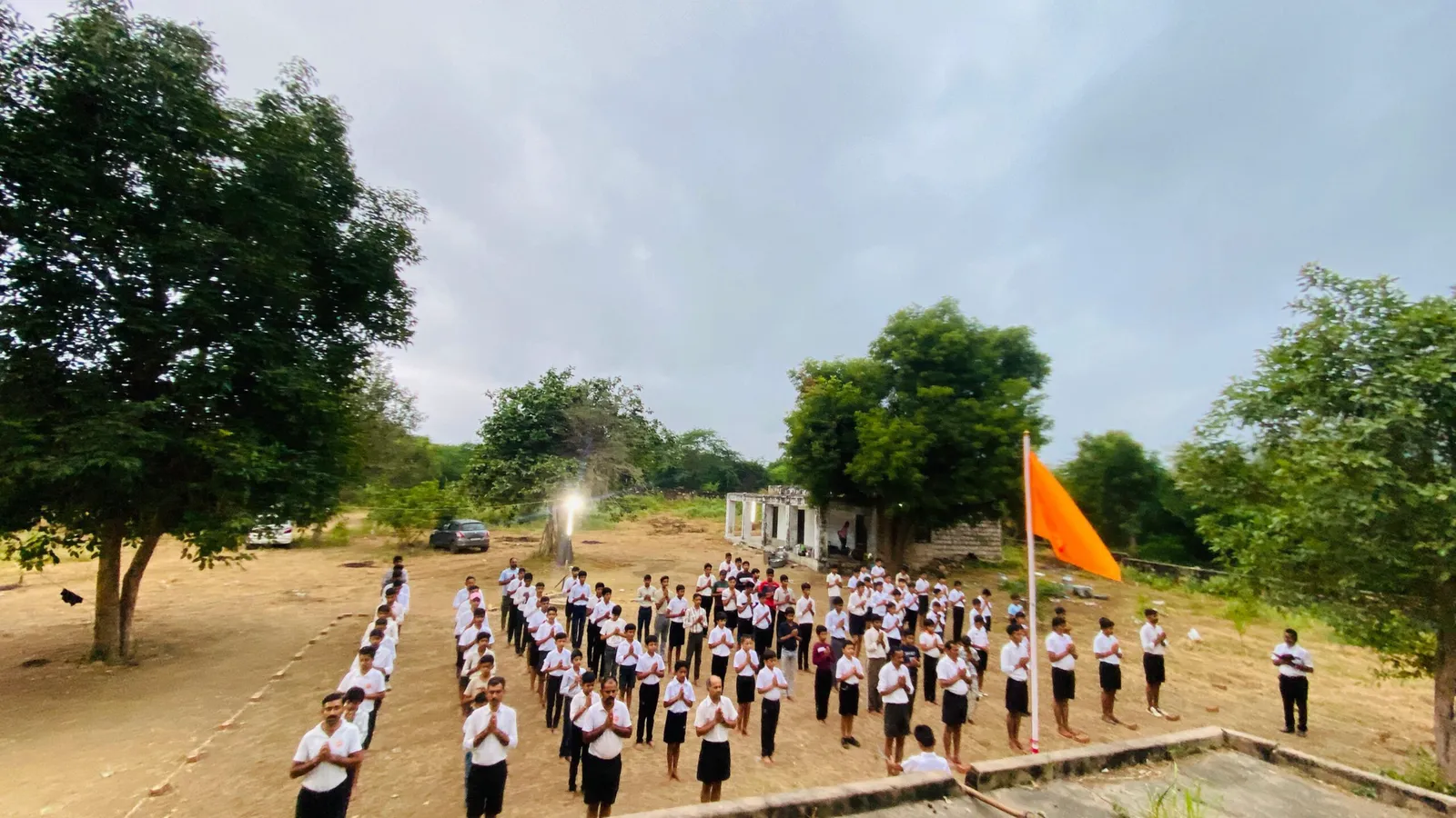 क्षत्राणी गौरव और कर्तव्यनिष्ठा का शंखनाद! उचमत में क्षत्रिय युवक संघ का प्रशिक्षण शिविर संपन्न, संस्कारों के संरक्षण का लिया संकल्प