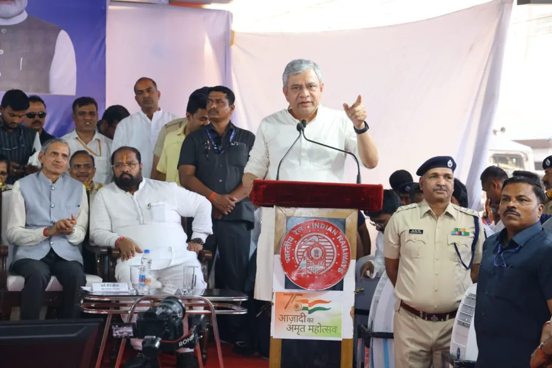 पुणे और चेन्नई से जोधपुर के लिए नई रेल सेवाओं का शुभारंभ – फोटो 2