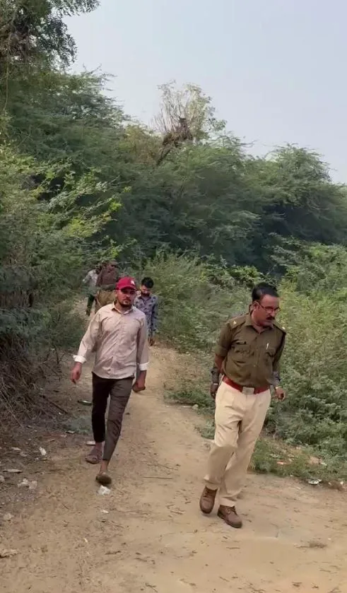 रतनपुर में 'युवा क्रांति' का शंखनाद: अवैध शराब के खिलाफ आर-पार की लड़ाई, 1500 लीटर वॉश और 7 भट्टियां खाक – फोटो 2