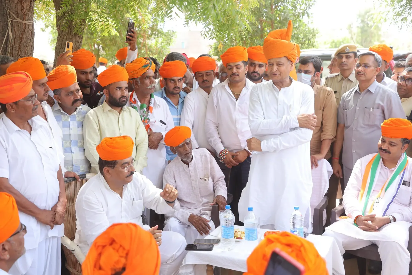 जालोर-सिरोही को 20 साल आगे बढ़ाना है, तरक्की की ओर लाकर इसे समृद्ध बनाना है: अशोक गहलोत