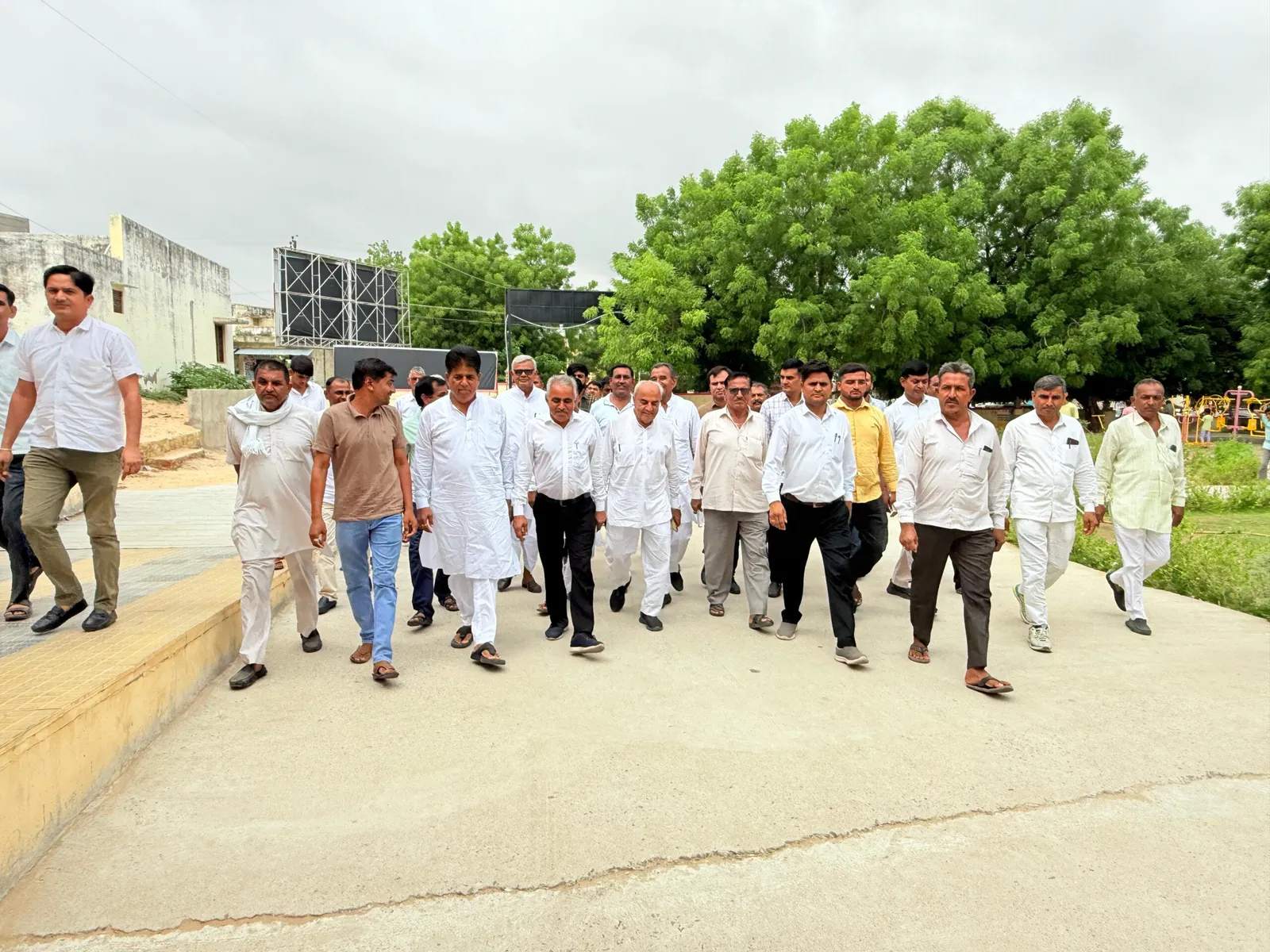सांचौर: डॉ. राकेश विश्नोई को न्याय दिलाने के लिए मुख्यमंत्री के नाम ज्ञापन सौंपा