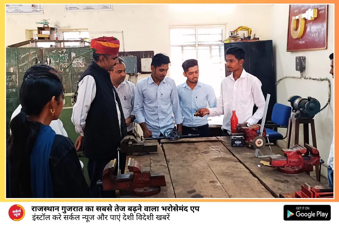 आईटीआई में युवा दिवस पर गोष्ठी एवं व्यावसायिक कौशल दक्षता प्रदर्शनी शुरू, मंजीराम चौधरी ने किया अवलोकन – फोटो 3
