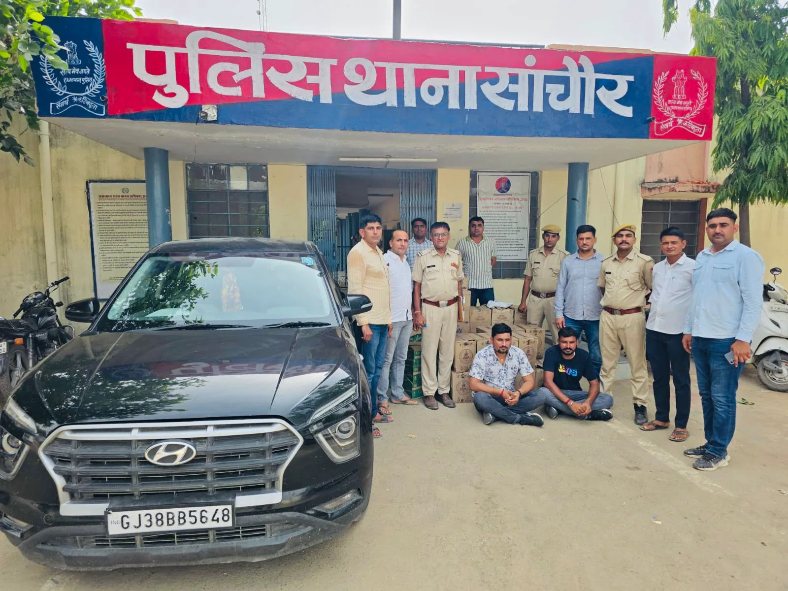 ऑपरेशन भौकाल: सांचौर पुलिस व जिला स्पेशल टीम की बड़ी कार्रवाई, 25 लाख की अवैध अंग्रेजी शराब जब्त