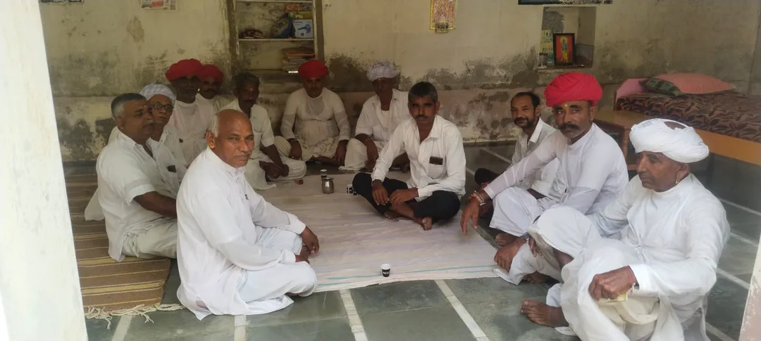 विद्युत संकट से किसान आक्रोशित: ट्रांसफार्मर नहीं सुधरा तो 5 दिन बाद बड़ा आंदोलन! बड़गांव में किसानों का सूरजकुंड पर जोरदार धरना