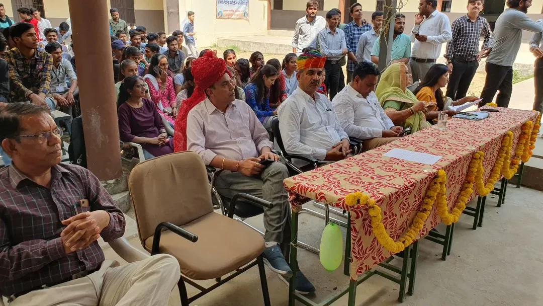 रघुनाथ कॉलेज में दूसरे साल भी फागोत्सव, टीमरी आदिवासी नांच ने शमा बांधा, सामूहिक गैर ने पूराने दिनों की याद ताजा की – फोटो 3