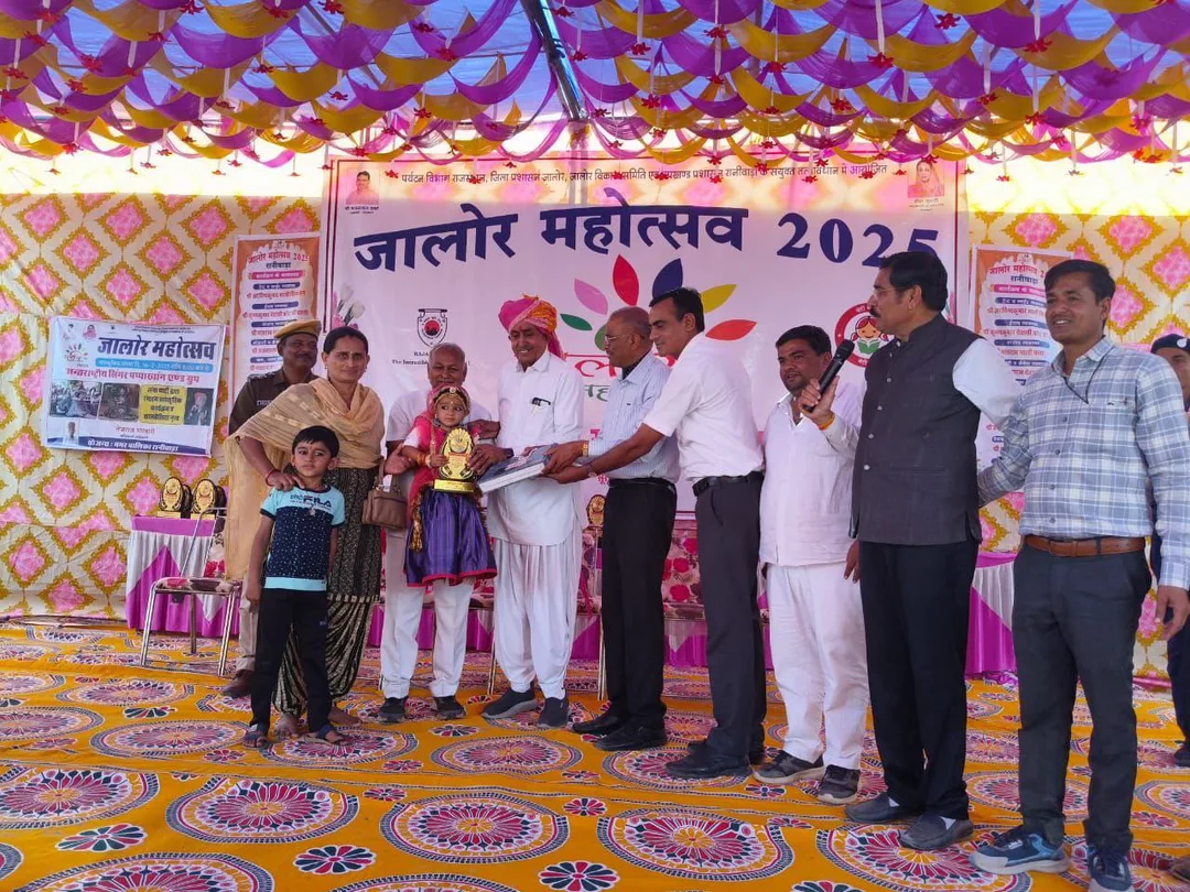 रानीवाड़ा के जालोर महोत्सव में अतिथियों ने 967 प्रतिभागियों को किया सम्मानित – फोटो 2