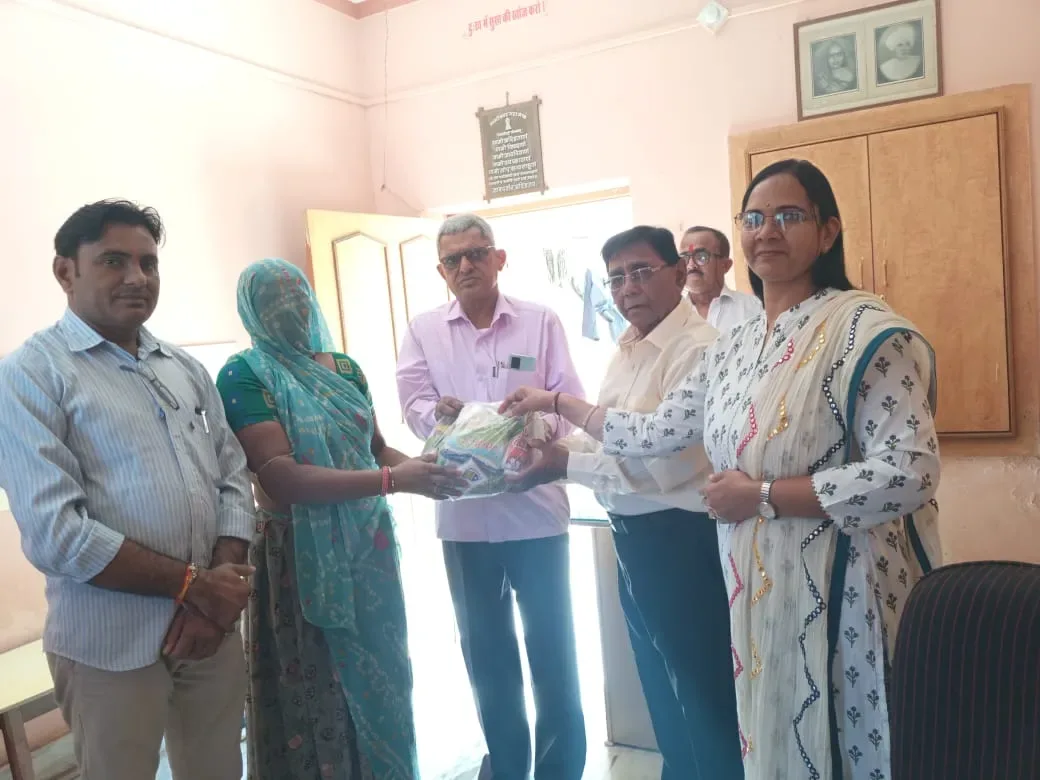 मालवाड़ा जैनसंघ के सिरमौर गवरीचंद मेहता का जन्मदिन मनाया, खाद्य कीटों का किया वितरण