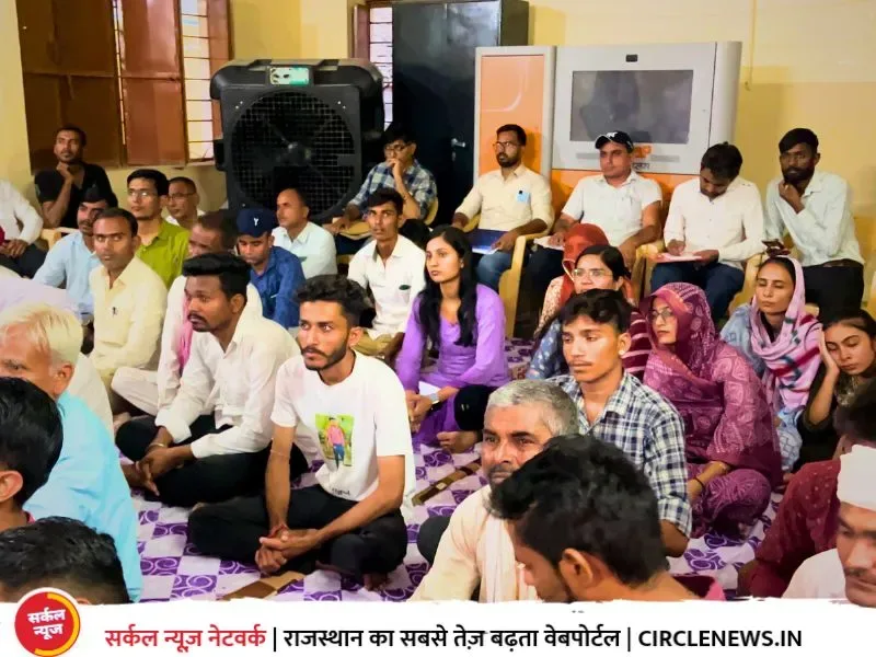 जिला कलेक्टर ने आमजन की समस्याओं का किया त्वरित निस्तारण, बागोड़ा में रात्रि चौपाल का हुआ आयोजन