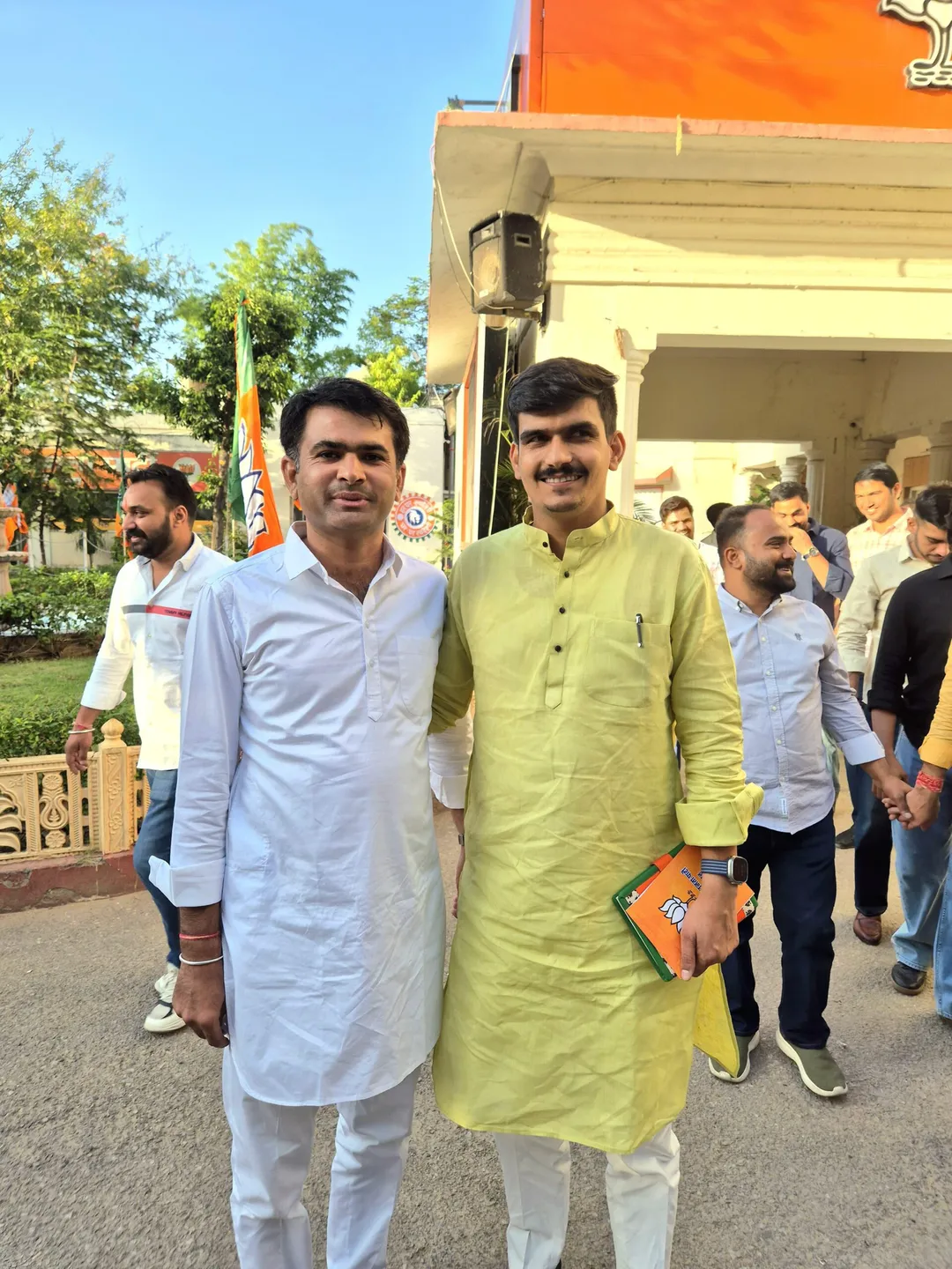 जयपुर प्रवास: प्रकाश जांगू ने प्रदेश पदाधिकारियों से की मुलाकात, संगठनात्मक मजबूती पर हुई चर्चा – फोटो 4