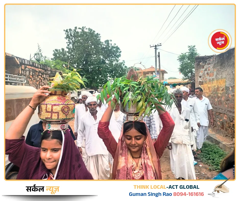 जब सूखी नदी में गूंजे वैदिक मंत्र: भीनमाल के आलड़ी गांव में वर्षा और समृद्धि के लिए ग्रामीणों ने किया भव्य नदी पूजन – फोटो 2