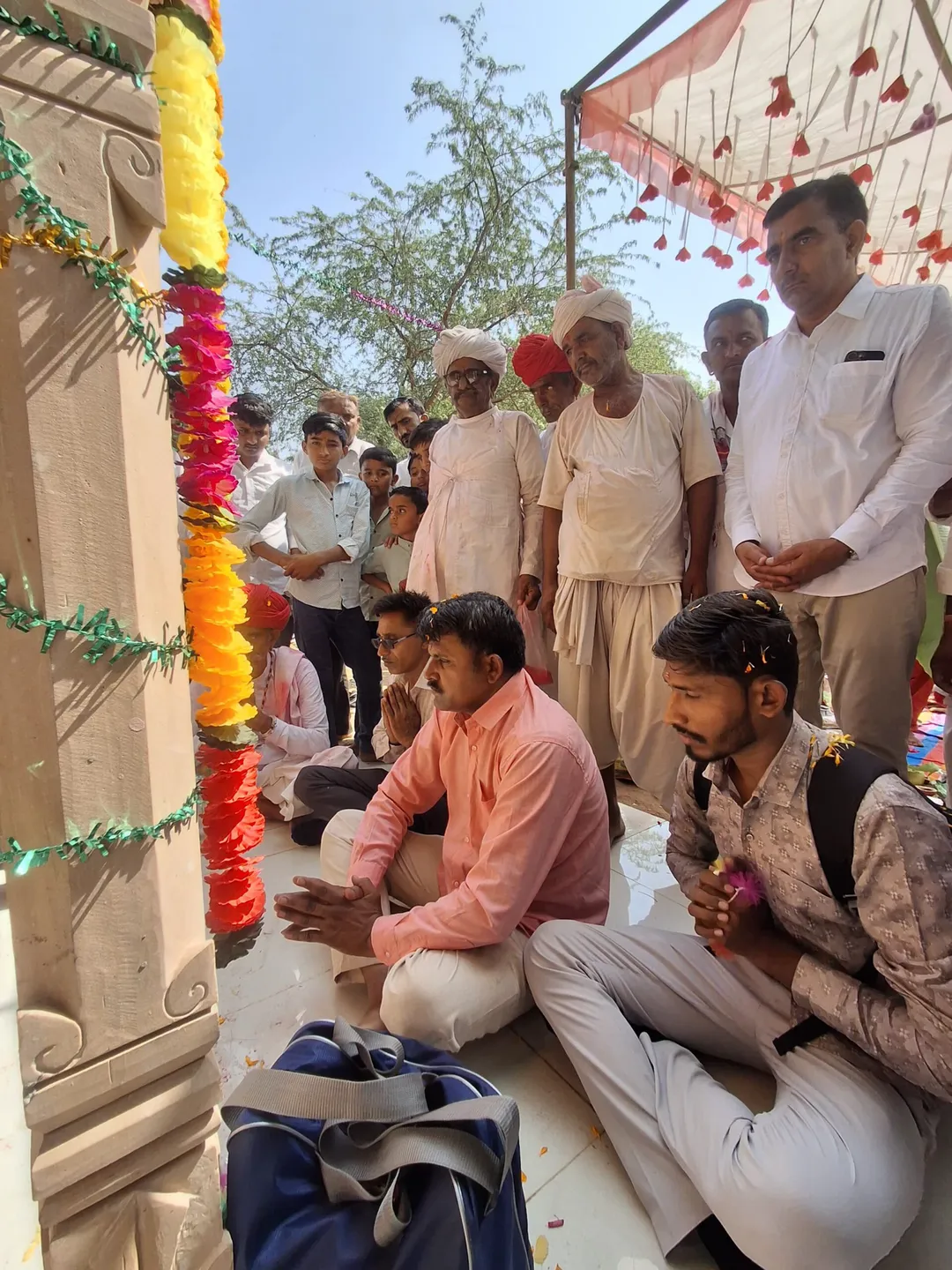 मंडारडी में गूंजी सती माता और राव सिरदार जुझारजी की जयकार: ३०० साल बाद भव्य प्राण प्रतिष्ठा महोत्सव संपन्न – फोटो 8