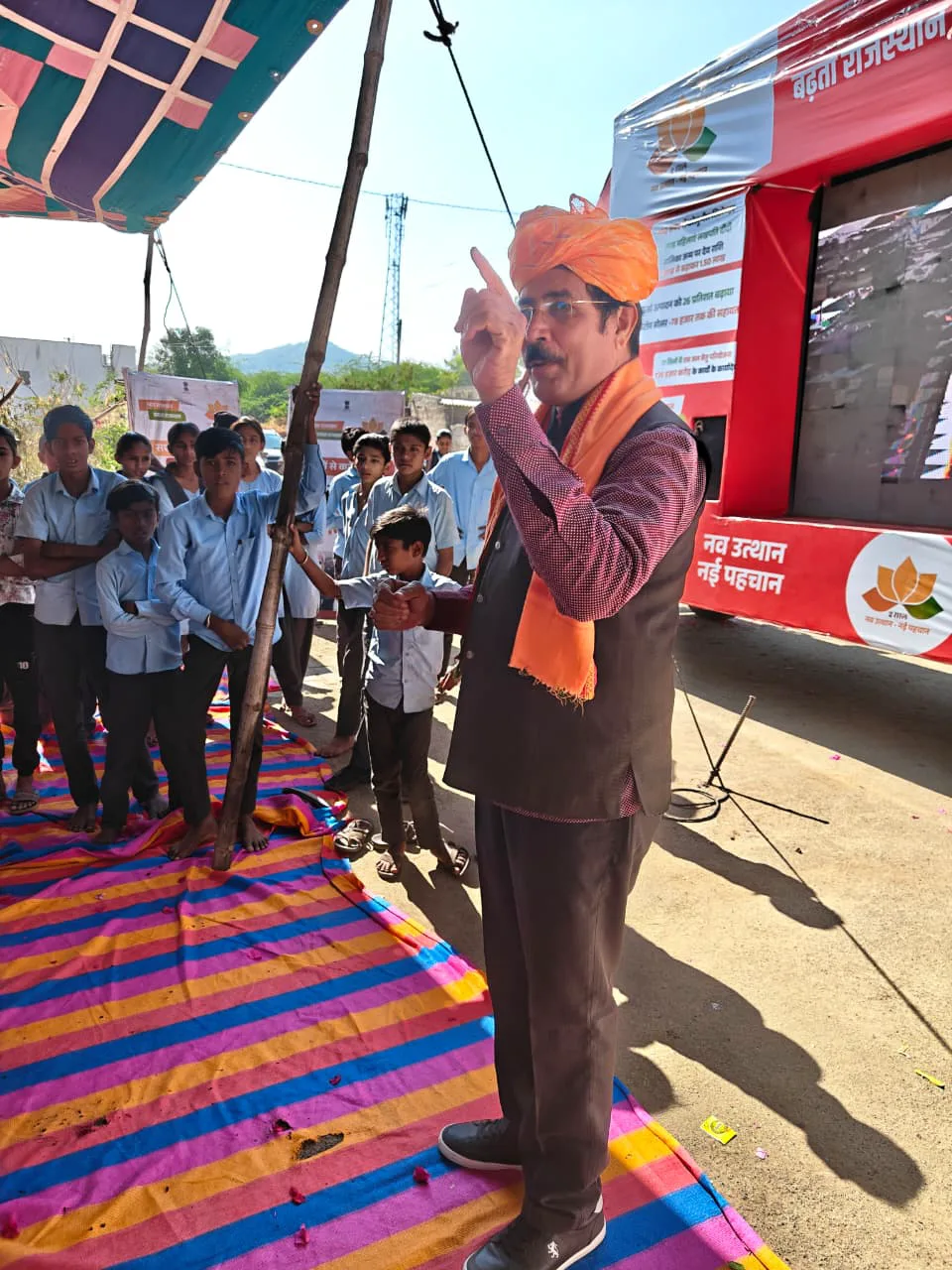सुशासन पखवाड़ा: सरकार के दो साल बेमिसाल, जनहितकारी योजनाओं से बदल रही गांव की तस्वीर – फोटो 2