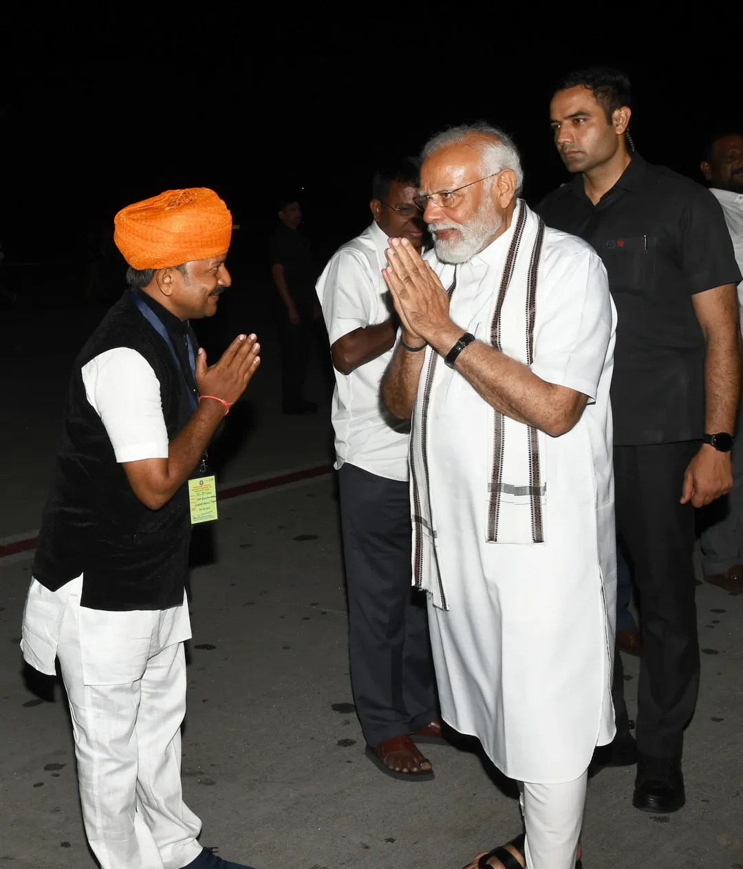 प्रवासी नेता जीतू लौहार ने चैन्नई में प्रधानमंत्री मोदी का मारवाड़ी तरीके से किया अभिवादन