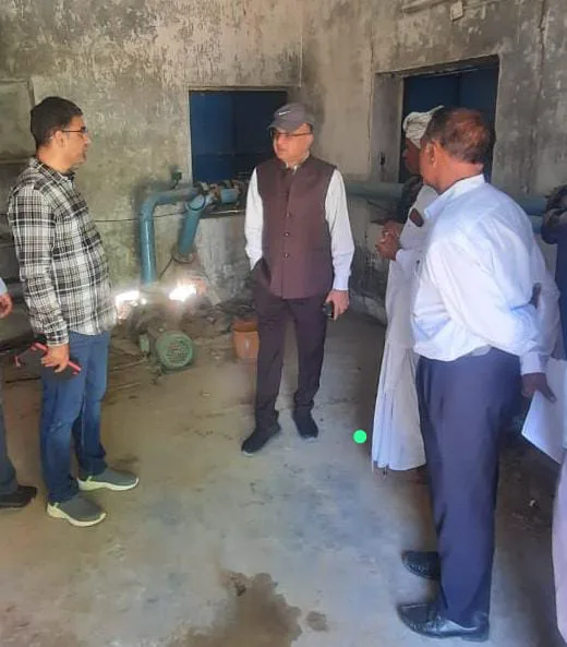 जिला कलेक्टर ने नर्मदा नहर परियोजना का निरीक्षण किया
