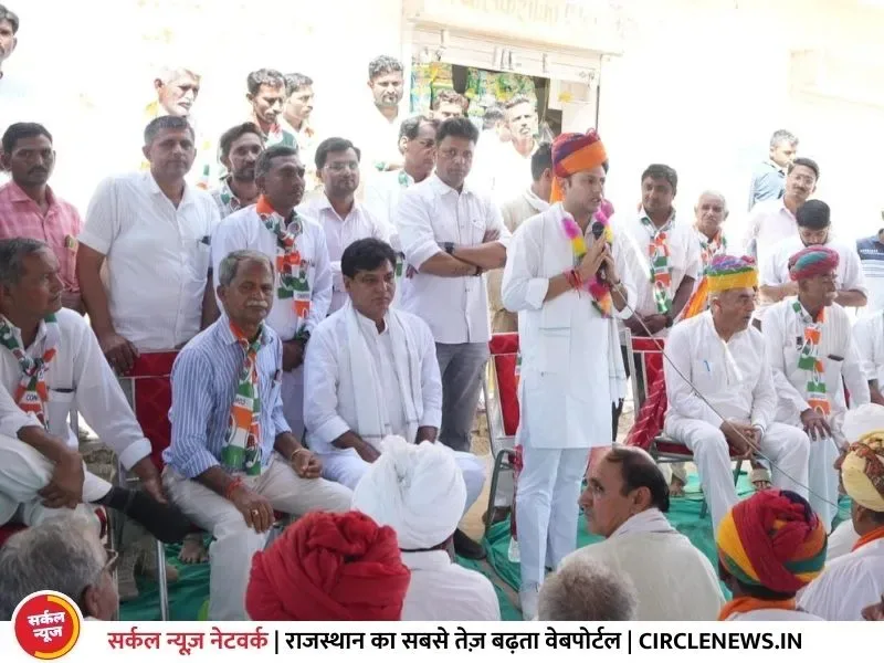 कांग्रेस प्रत्याशी के समर्थन में जुटा भारी जनसमूह, वैभव बोले, जालोर-सांचौर में दौड़ाएंगे तरक्की की गाड़ी – फोटो 3