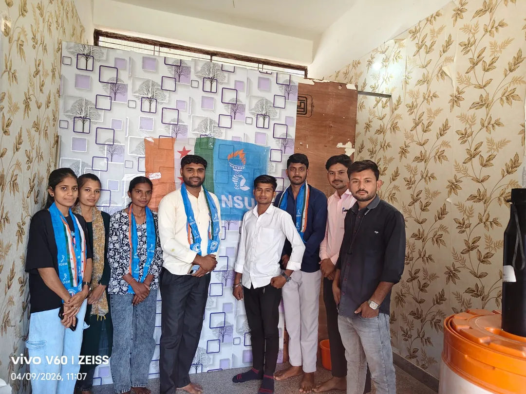 🎉 NSUI का 56वां स्थापना दिवस रानीवाड़ा में उत्साह के साथ मनाया गया – फोटो 2