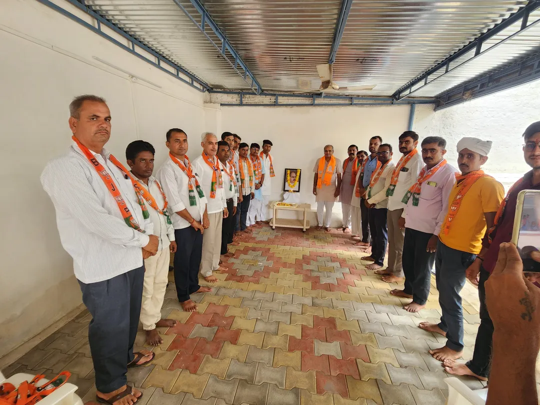 डॉ. श्यामा प्रसाद मुखर्जी की जयंती पर भाजपा नेताओं ने दी श्रद्धांजलि – फोटो 2