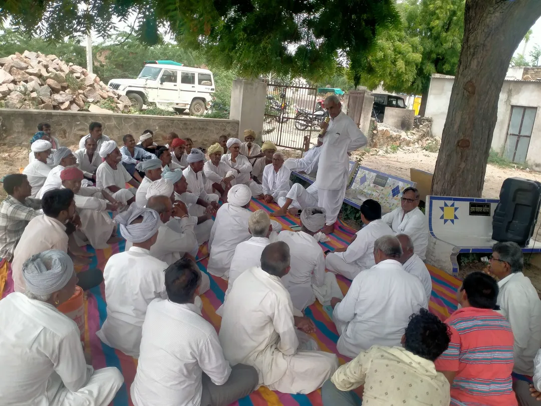 महापड़ाव की तैयारी तेज: रिलायंस की लूट और बकाया अनुदान पर किसान आक्रोशित, 5 अगस्त को सांचौर में अनिश्चितकालीन पड़ाव का ऐलान! – फोटो 2