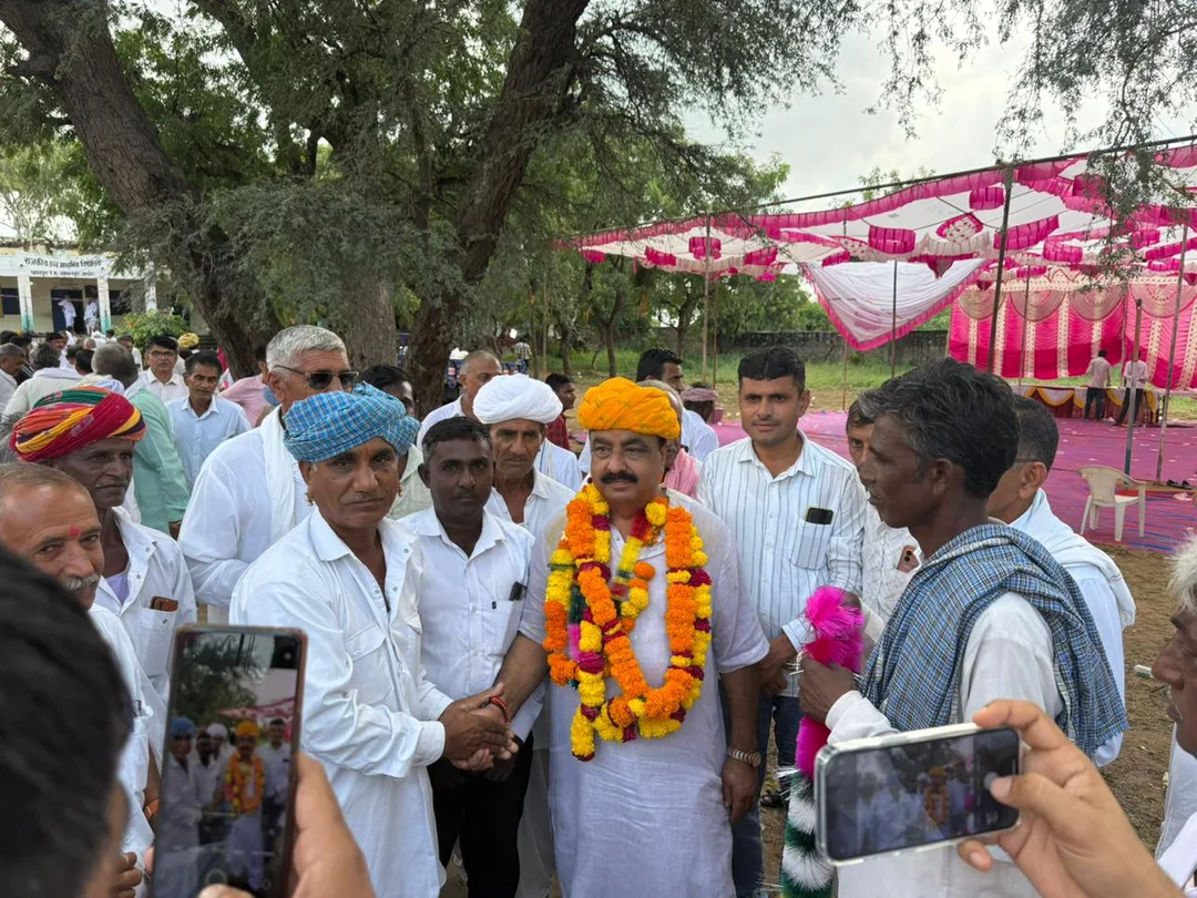 भव्य स्वागत: चारधाम यात्रा से लौटे पूर्व विधायक नारायणसिंह देवल, पहाड़पुरा में उमड़ा आस्था और स्नेह का सैलाब – फोटो 3