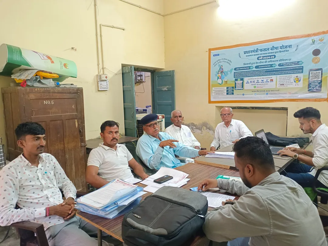 बीमा क्लेम, नहर घोटाला और बिजली गड़बड़ियों को लेकर गरजे किसान – फोटो 2