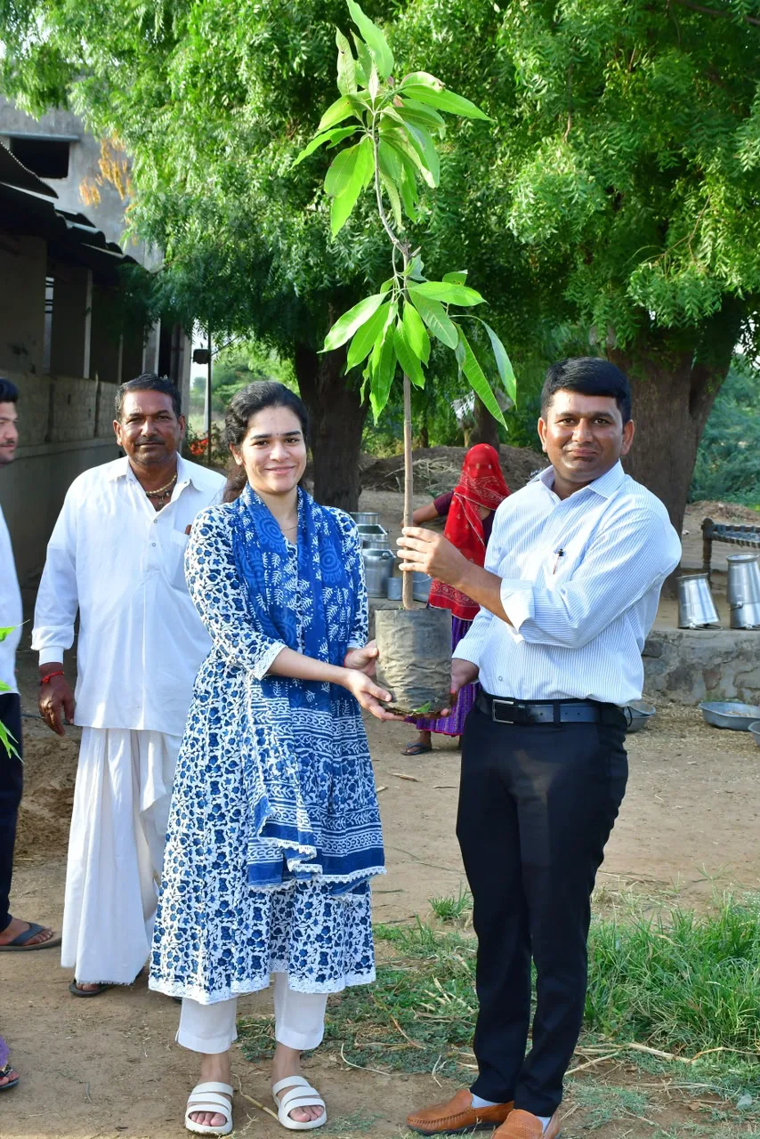 पर्यावरण यज्ञ की शुरुआत | न्यायिक मजिस्ट्रेट ने चेताया | रानीवाड़ा खुर्द गौशाला से बढ़ा हरियाली का कारवां