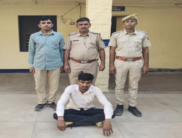 5000 रुपये का ईनामी NDPS आरोपी गिरफ्तार, झोटड़ा नाराली फांटे से पकड़ा गया