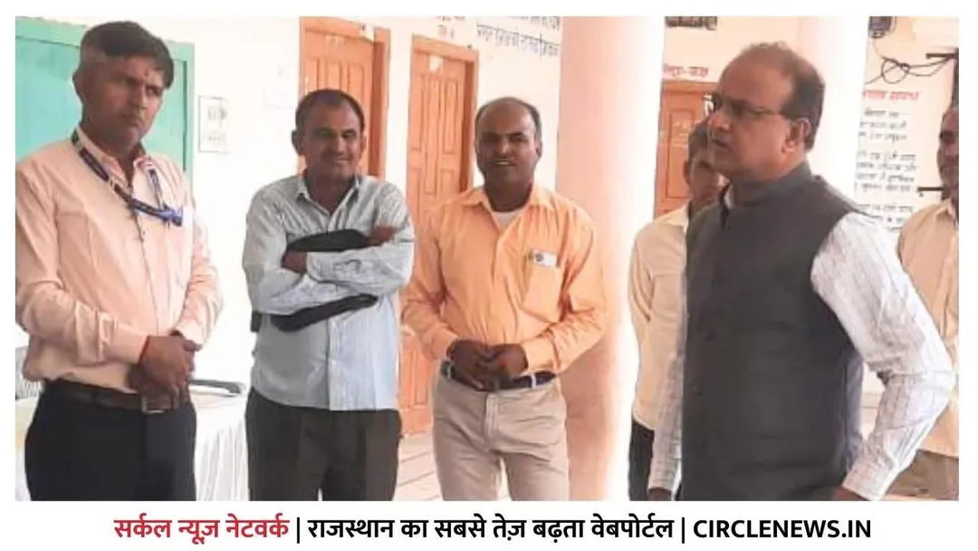 जिला कलेक्टर ने मतदान दल प्रशिक्षण कार्यक्रम का किया निरीक्षण