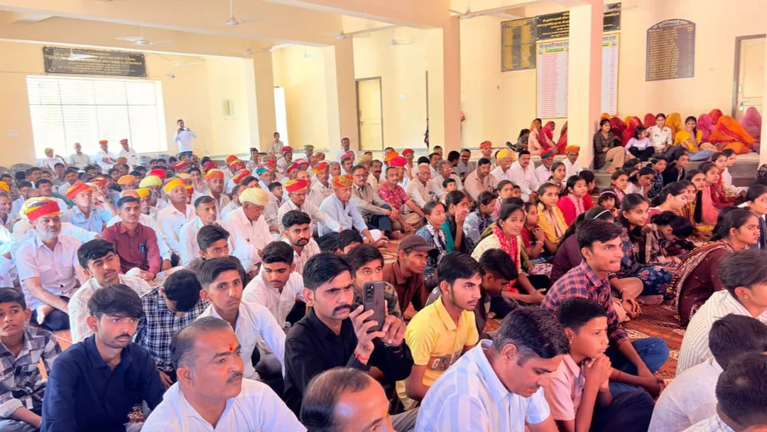 काबावत परमार समाज का प्रतिभा सम्मान समारोह: 'शिक्षा और संस्कारों से ही होगा समाज का उत्थान'
